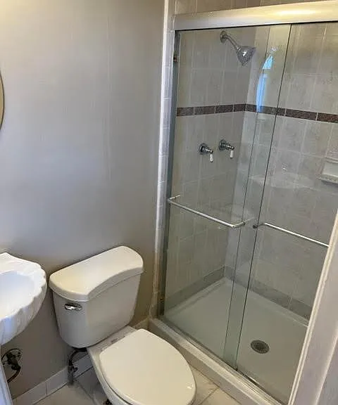 8221 Oxford Dr — Photo 19