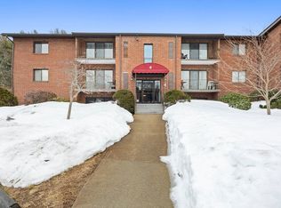 221 Oak St APT 4-15, Brockton, MA 02301