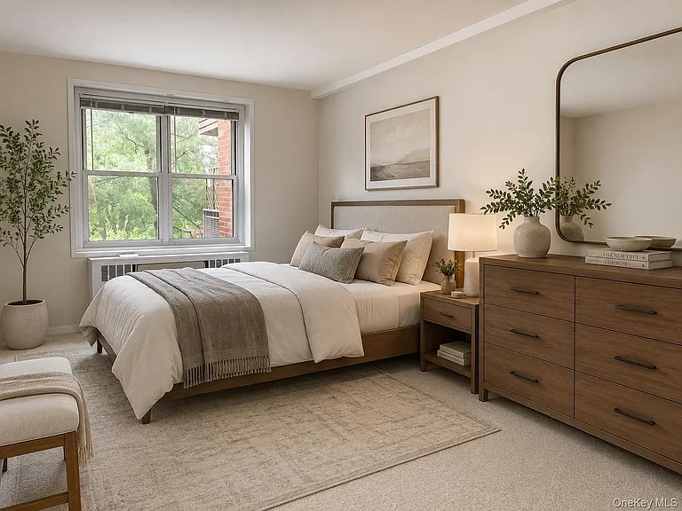 16 Lake St #4E — Photo 10