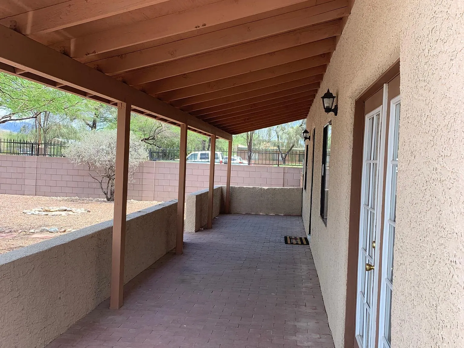 3 bed, 1616 sqft, $1,895 — Photo 3