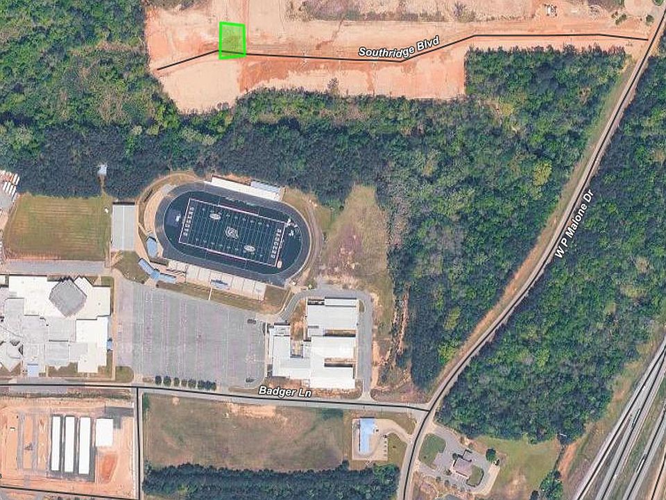 2nd image of 136 Southridge Blvd