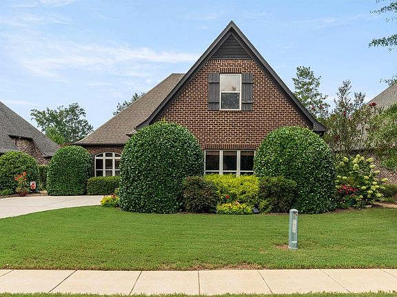2nd image of 261 Lacey Ave