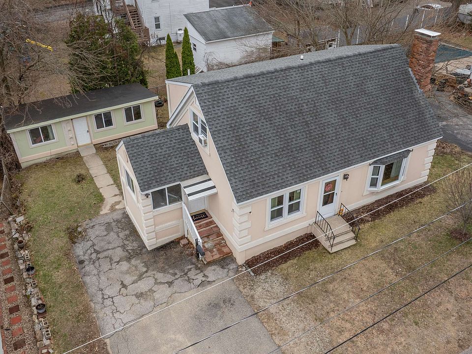 1st image of 31 Rosemont Avenue