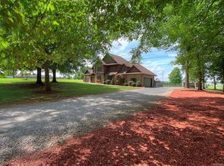 109 Hugh Crocker Dr, Matthews, NC 28104