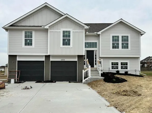 11835 N Kentucky Ave, Kansas City, MO 64157