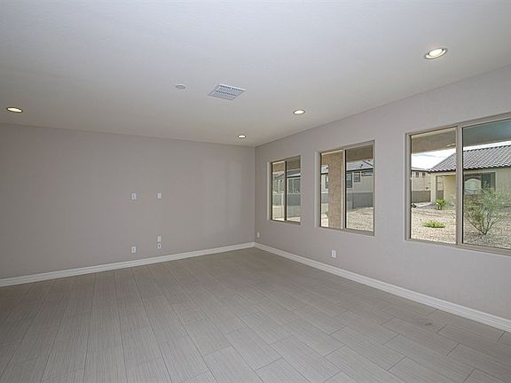 4th image of 17639 W Ashurst Dr