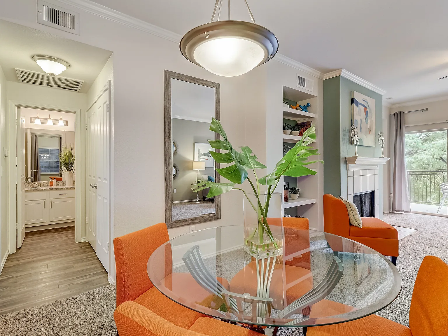 Riverbend Apartments — Photo 4