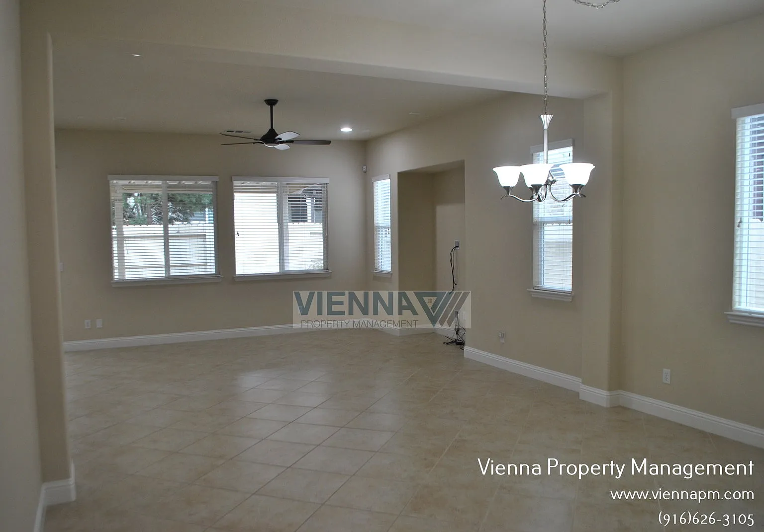 3 bed, 2.0 bath, 1795 sqft, $2,695 — Photo 4