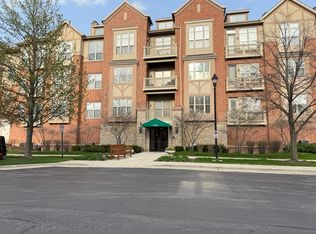 1914 Farnsworth Ln UNIT 107, Northbrook, IL 60062