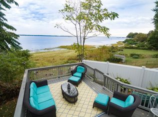 10 Bluff Ave, Warwick, RI 02889