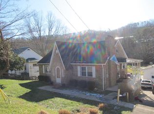 5037 Big Tyler Rd, Cross Lanes, WV 25313