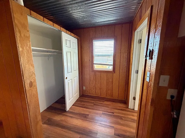 626 SE 7th St — Photo 4