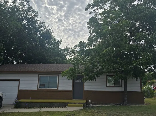 319 Elm St, Copperas Cove, TX 76522