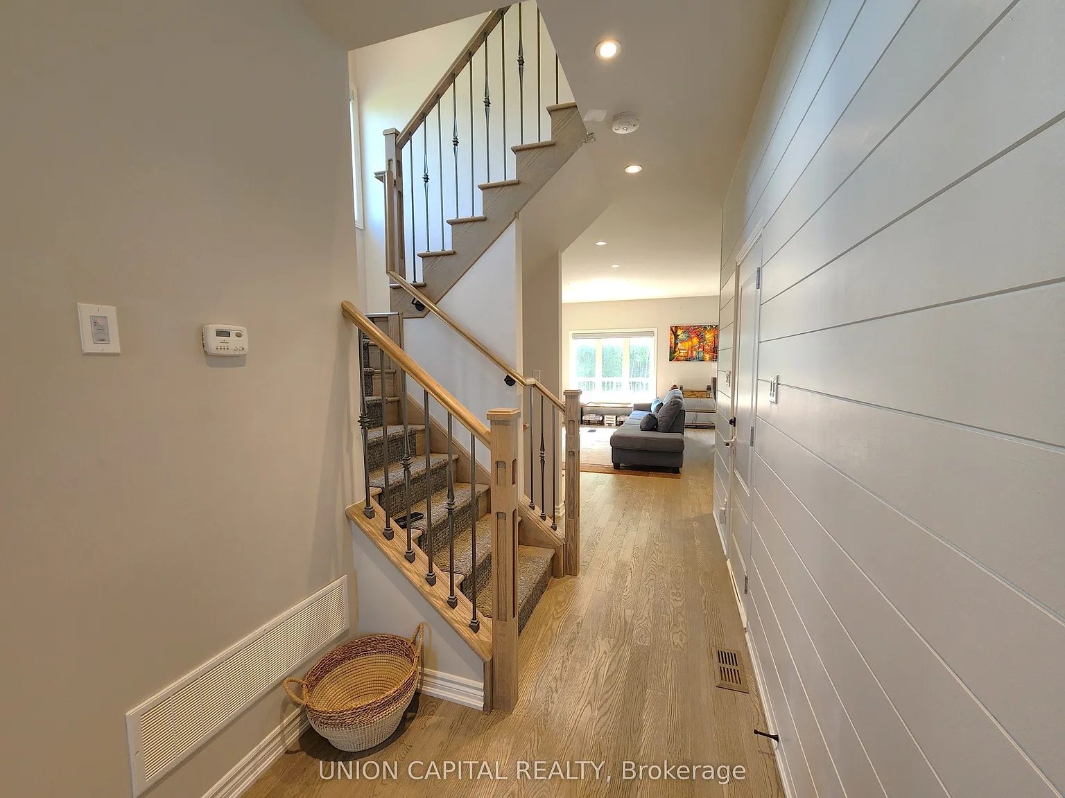 3 bed, $3,850 — Photo 2