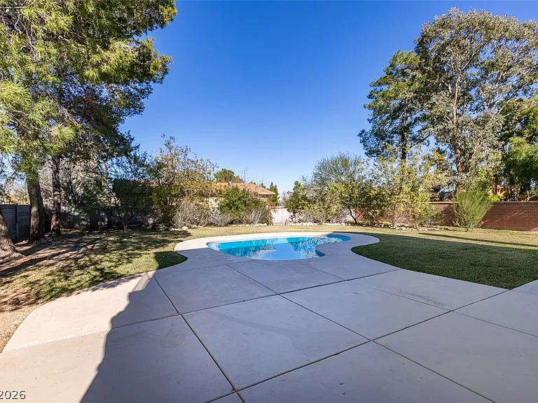 7040 Obannon Dr — Photo 38