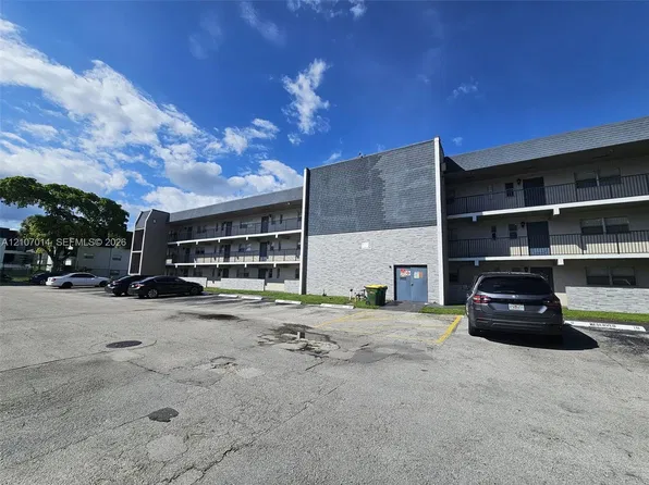 7911 N Colony Cir, Fort Lauderdale, FL