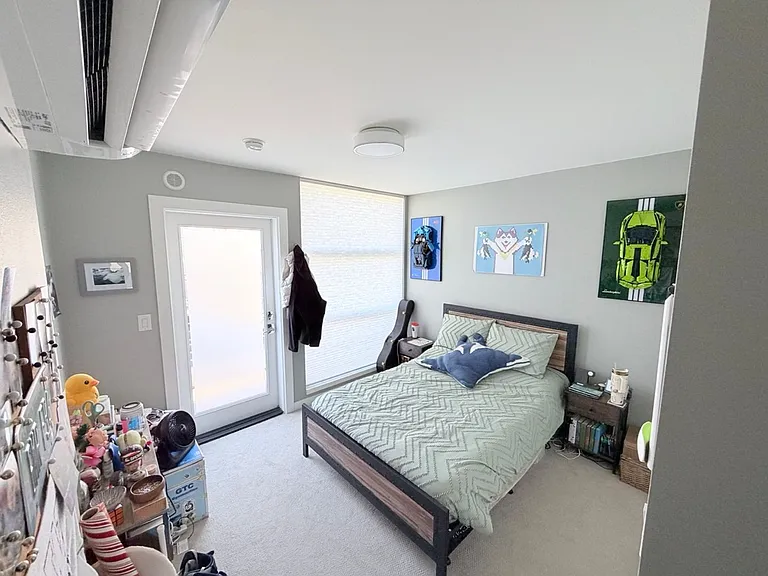 503B NE 72nd St — Photo 17