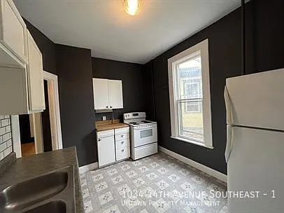 1034 14th Ave SE #1 — Photo 9