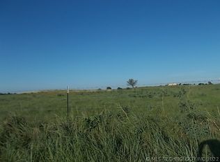 270 South Rd, Wagoner, OK 74467