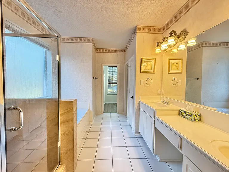 3549 Mason Dr — Photo 17