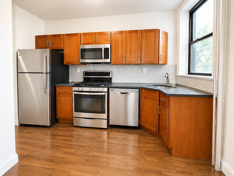 5721 4th Ave #3 — Photo 5