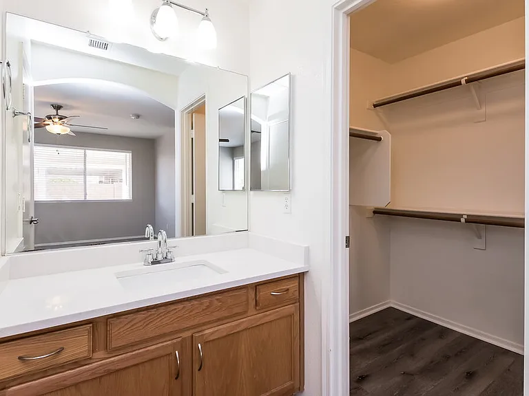 8213 W Papago St — Photo 11