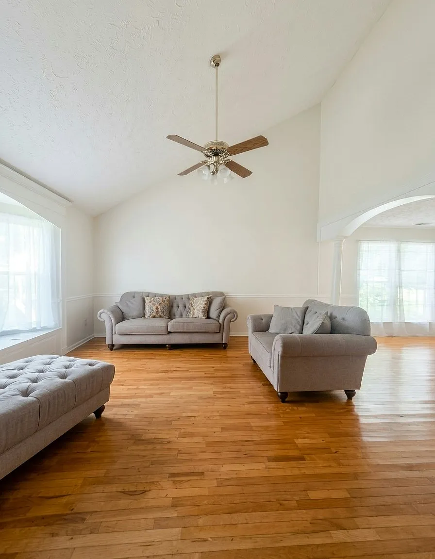 3920 East Meadow Drive — Photo 3