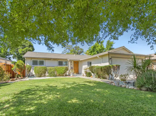 4718 Brookfield Dr, Sacramento, CA 95823