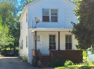 608 S Broadway Ave, Aurora, IL 60505