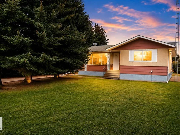 5013 44th Ave, Smoky Lake, AB T0A 3C0