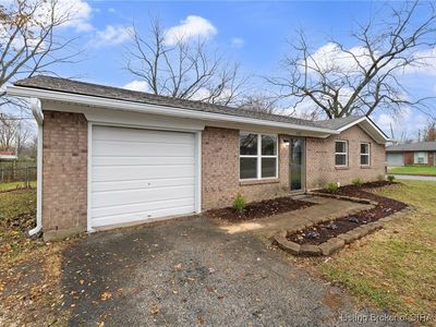 102 Lisa Lane, Charlestown, IN, 47111