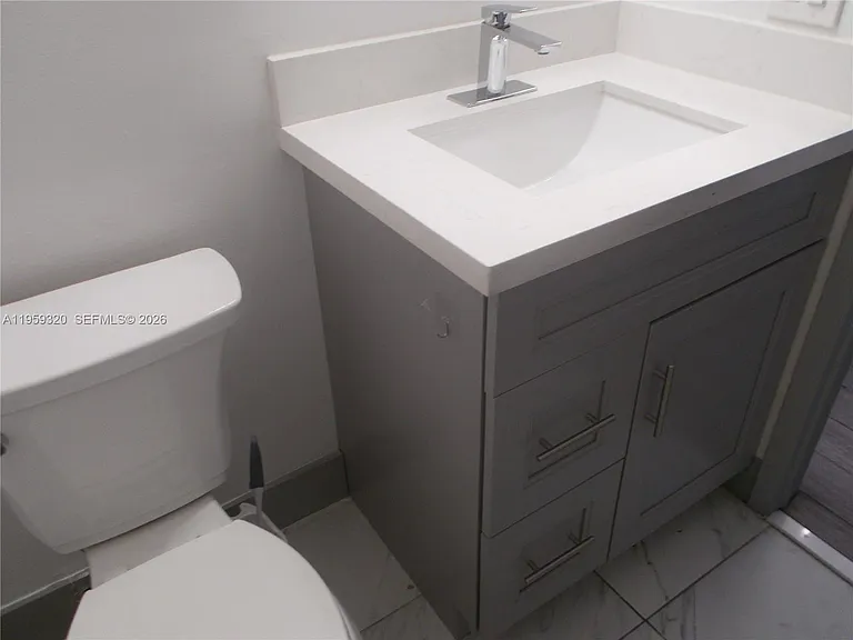 701 SW 141st Ave #110R — Photo 23