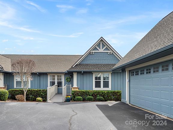 5th image of 3103 Blue Goose Ct