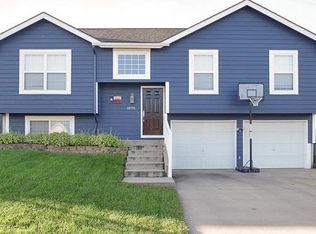 1875 Gates Dr, Platte City, MO 64079