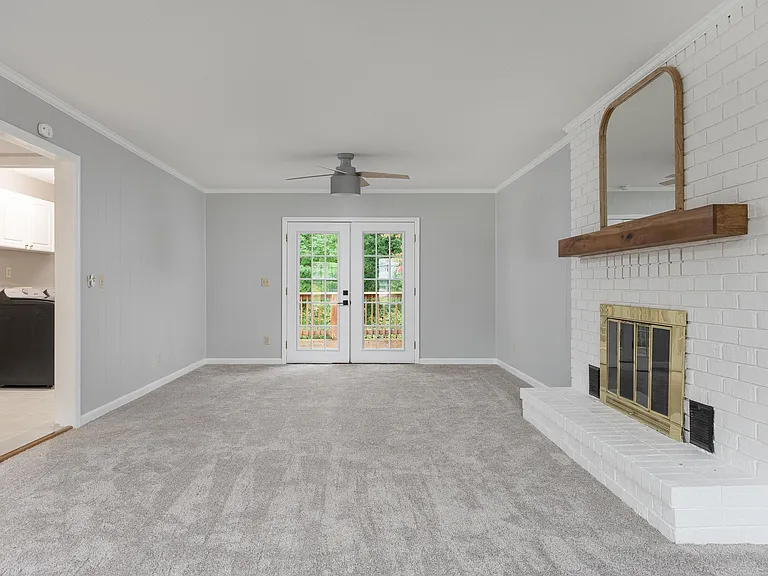 7830 Cove Ridge Dr — Photo 29