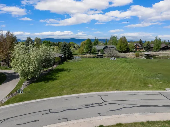 20 Marina Way, Bigfork, MT 59911