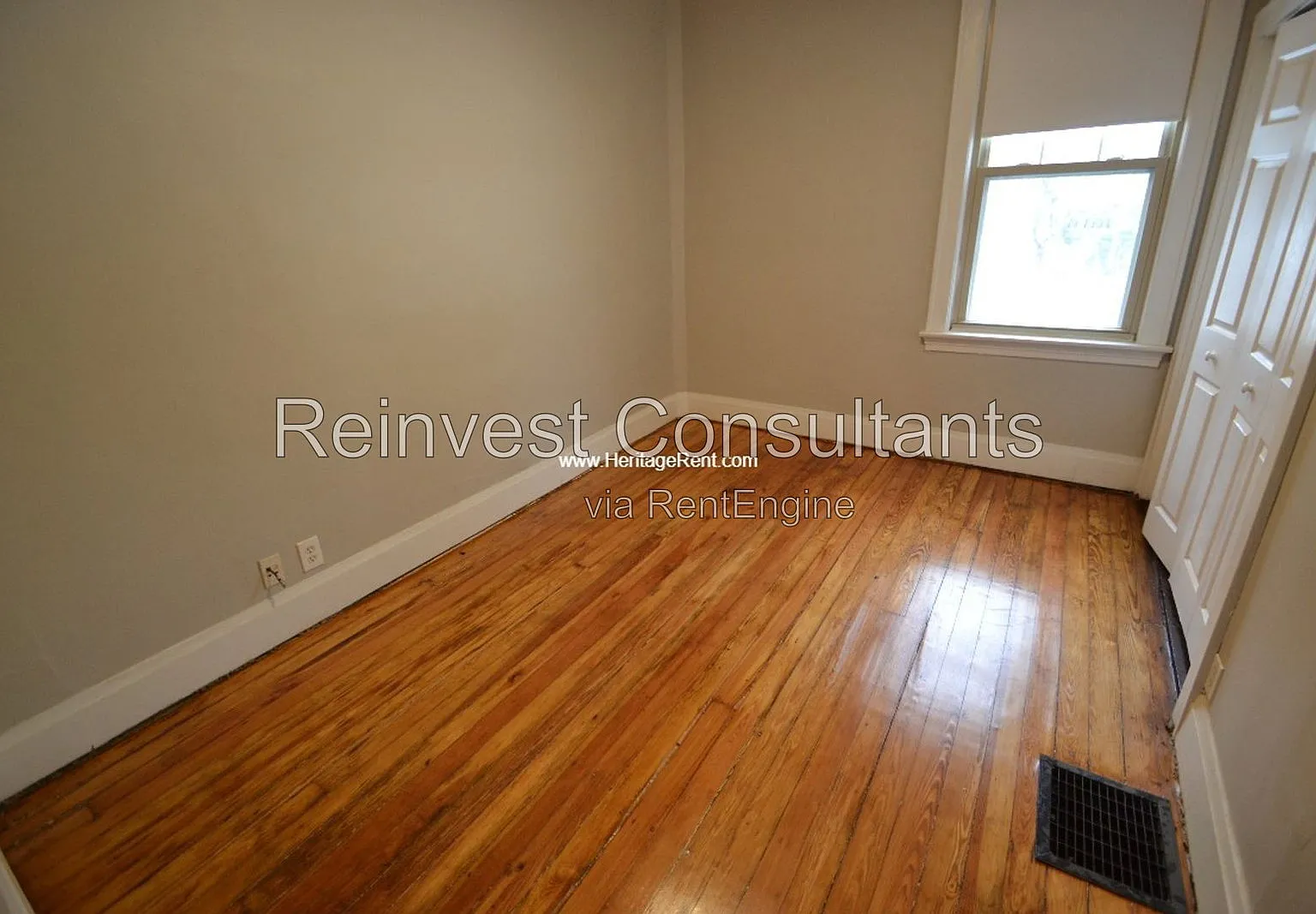 3 bed, 2.0 bath, 1200 sqft, $1,895 — Photo 3