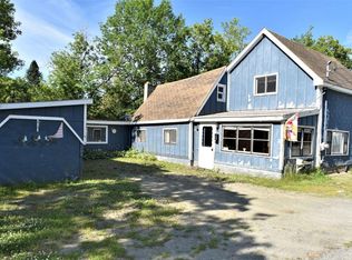 21 Saint Mark St, Skowhegan, ME 04976