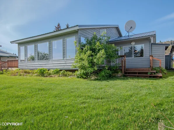 255 Lee Dr, Homer, AK 99603