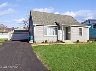 1144 Lafayette St, Aurora, IL 60505