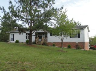 121 Deer Run Trl, Axton, VA 24054