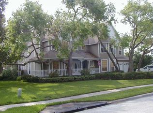 12803 Harborwood Dr, Largo, FL 33774