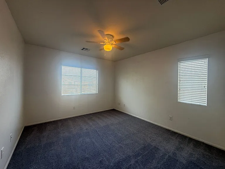 4957 Harold St — Photo 22