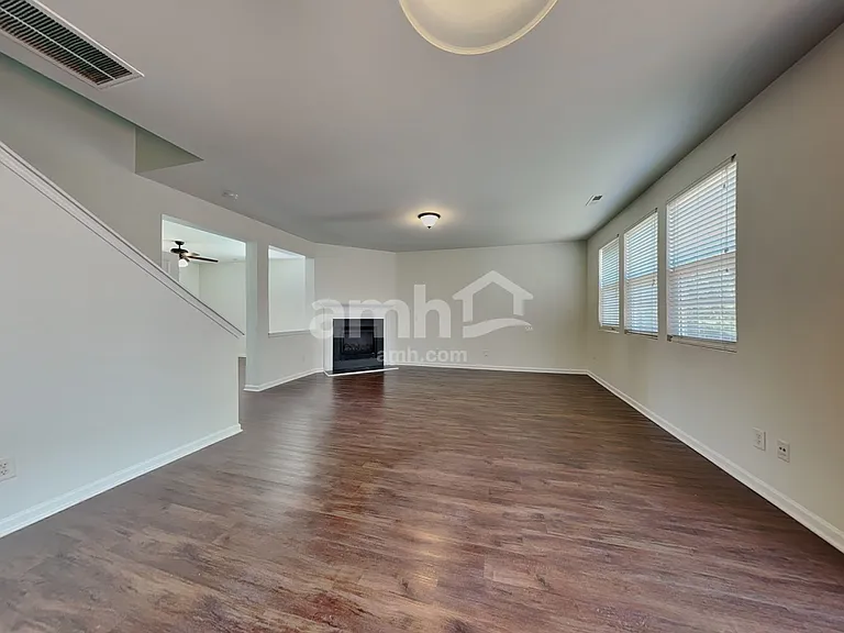 6001 Ricker Rd — Photo 6
