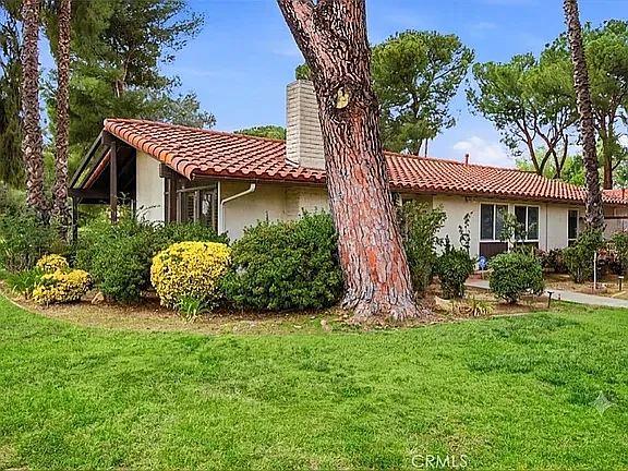 1457 Seven Hills Dr — Photo 4
