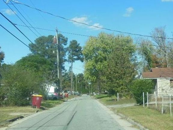 5th image of 1328 Montgomery Ave