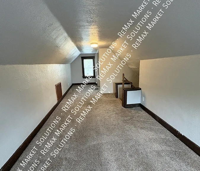 979 Neptune Ave — Photo 7