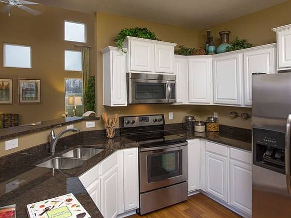 3rd image of 4238 White Spruce Ln