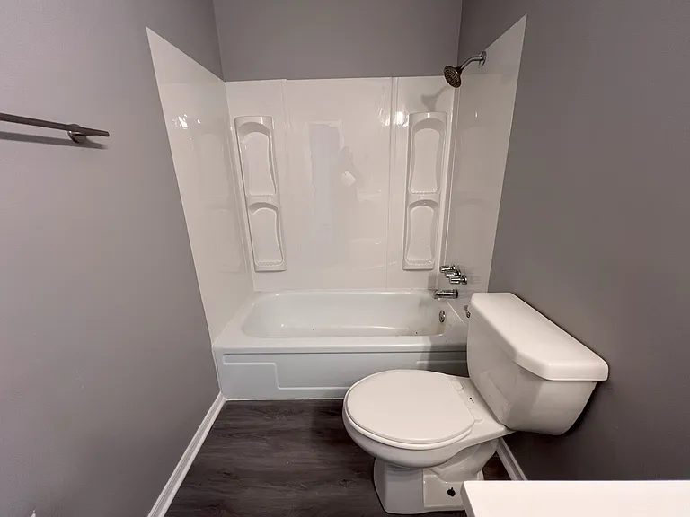 4607 Yorkshire Dr #3 — Photo 13