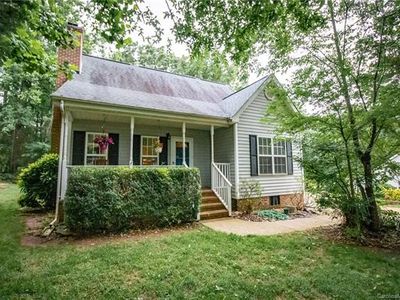105 Easter Ln, Davidson, NC, 28036